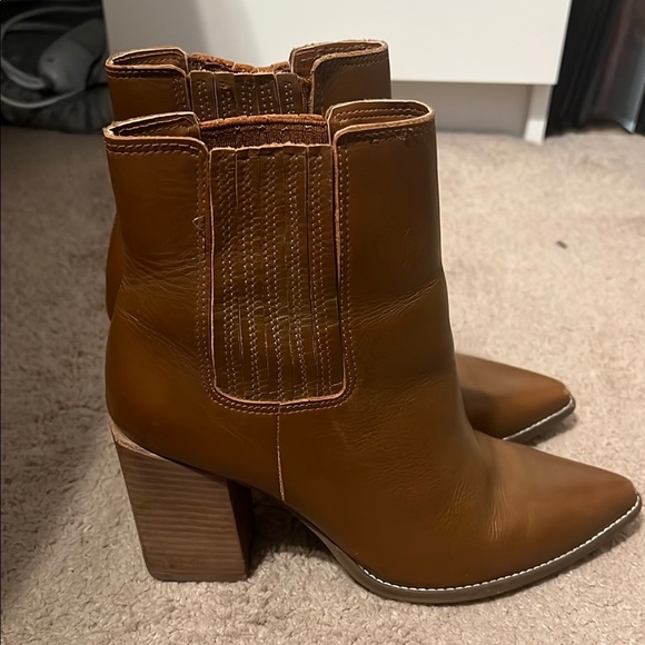 Steve Madden Shoes - Steve Madden Leather Ankle Boots